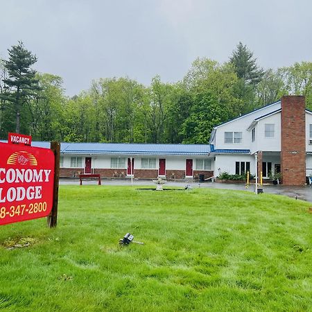 Economy Lodge Sturbridge Exterior foto